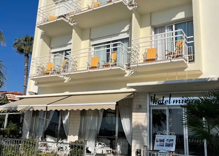 Miramare Hotel 3*
