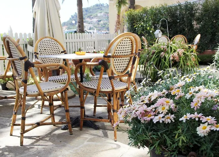 Miramare Hotel 3*